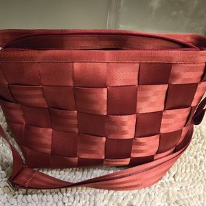 Harveys seatbelt bag